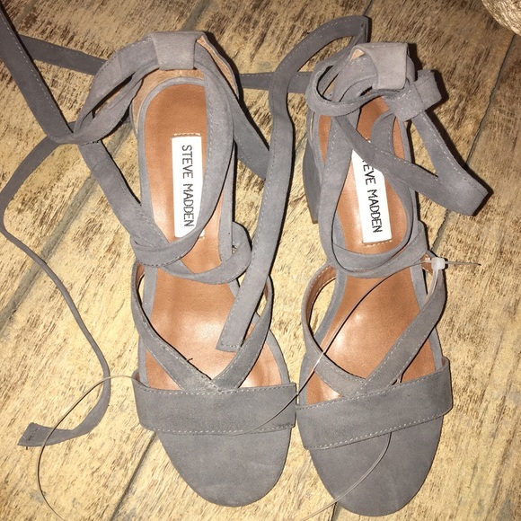 HOST PICK🌟Steve Madden Isabel tie up suede sandal - Picture 5 of 8